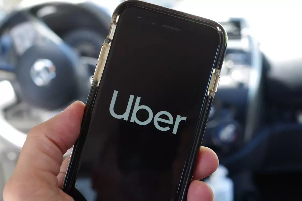 ¡Uber llega a Esquel! Abren registro con incentivo de $150.000