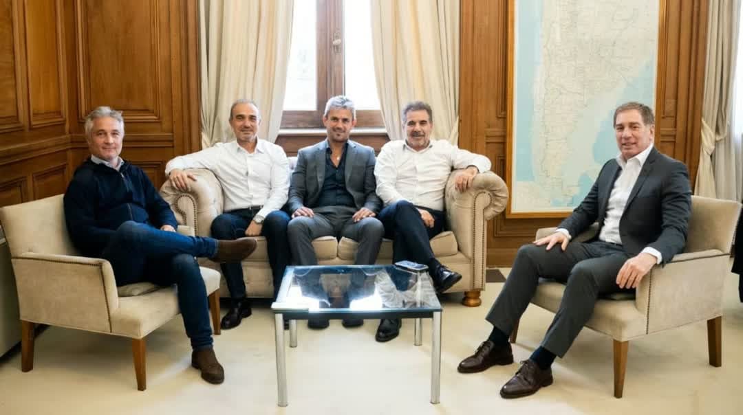 La Libertad Avanza y el PRO se reunieron en Casa Rosada para destrabar el Presupuesto 2027 y la reforma electoral
